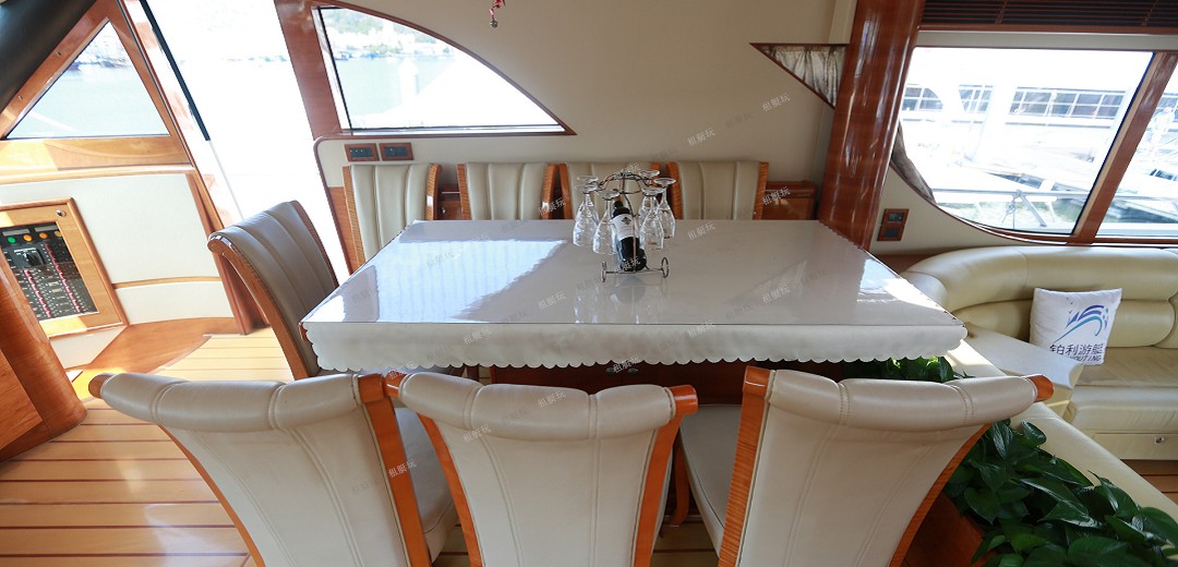 68英尺豪華游艇 68英尺豪華游艇